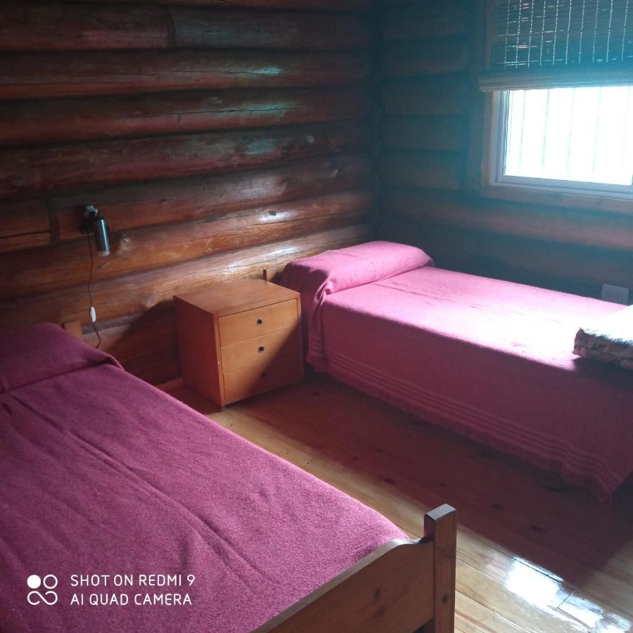 cabaña Cedro azul 10 min from the AIRPORT Ezeiza Exterior foto