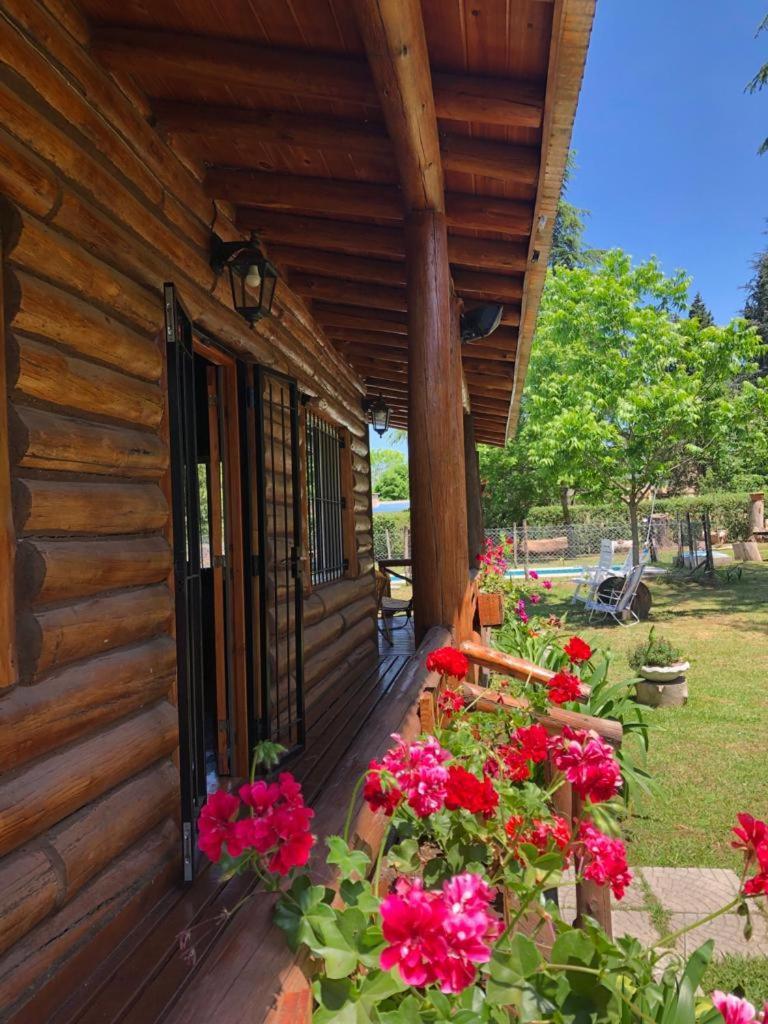 cabaña Cedro azul 10 min from the AIRPORT Ezeiza Exterior foto