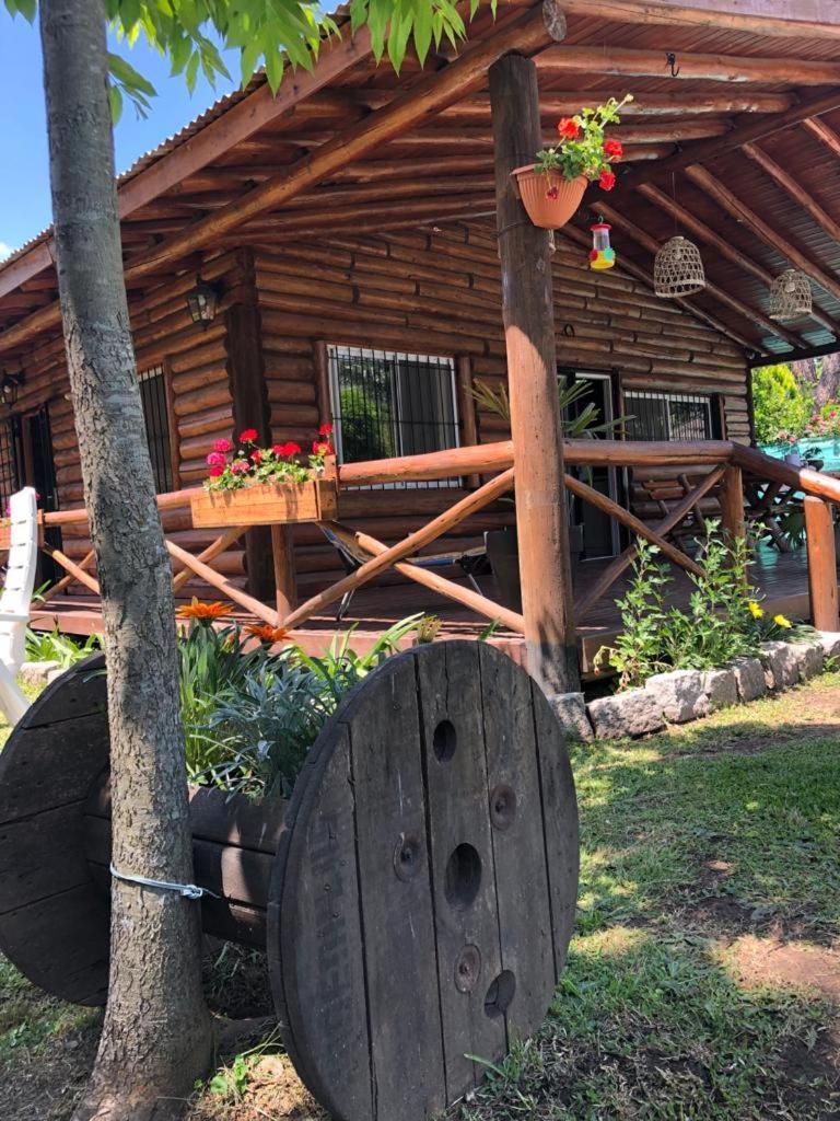 cabaña Cedro azul 10 min from the AIRPORT Ezeiza Exterior foto