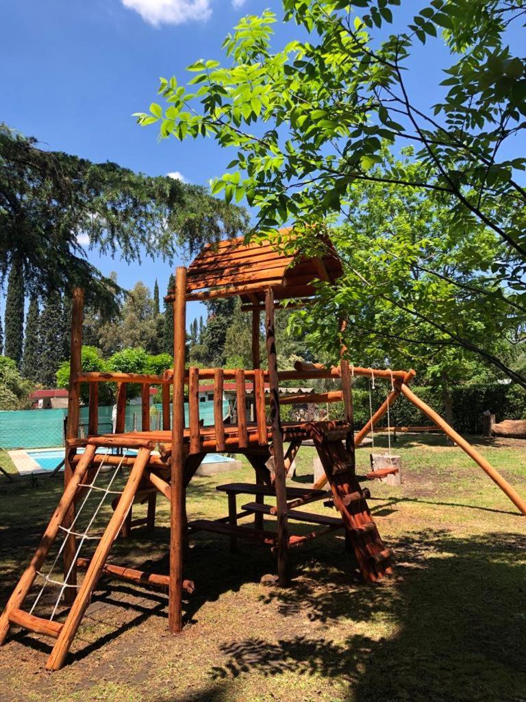 cabaña Cedro azul 10 min from the AIRPORT Ezeiza Exterior foto